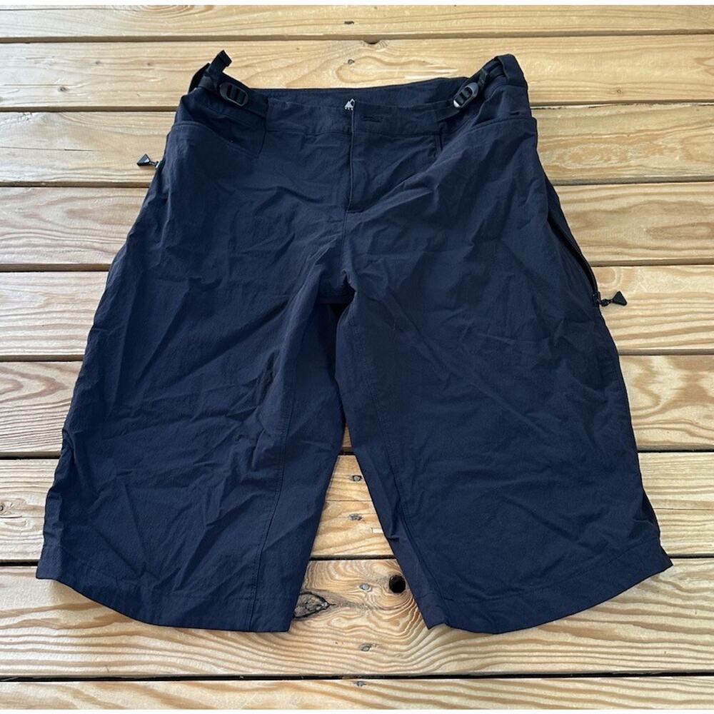 PNW Men’s Outdoor Mtb Shorts Size Small Black Zip Pocket